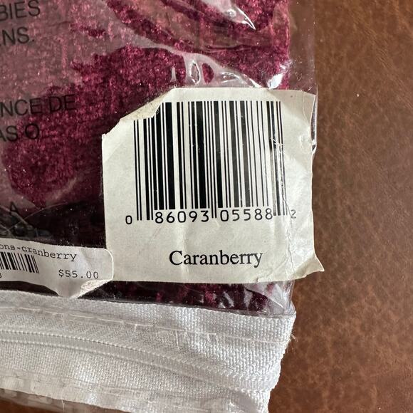 Mohawk Home Textured Chenille Throw Blanket 40x67" Cranberry Red 100% Rayon New - Picture 6 of 7